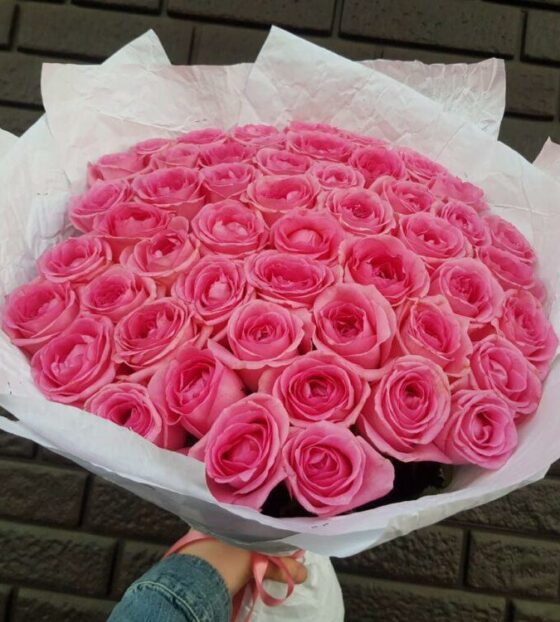 51 розовая роза