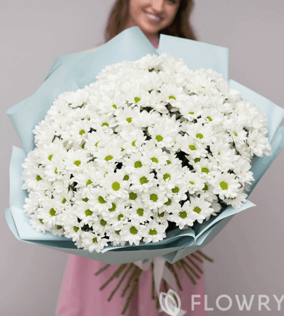 Большой букет из хризантем