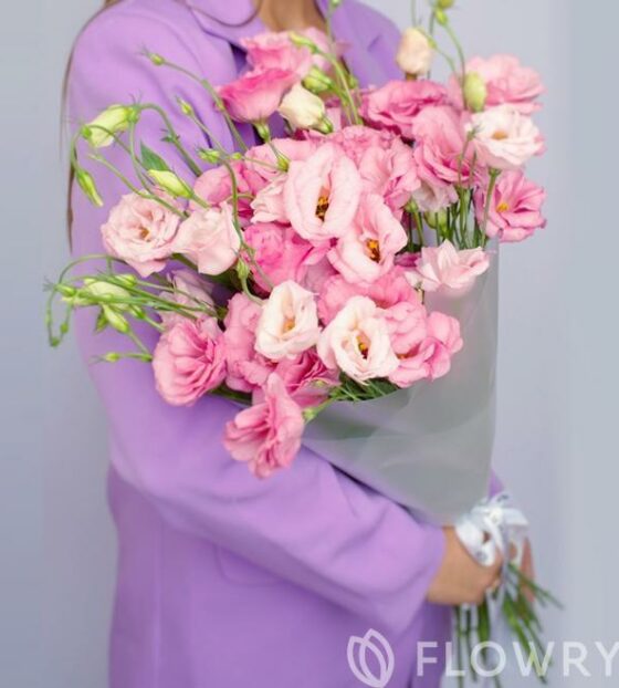 букет из эустомы