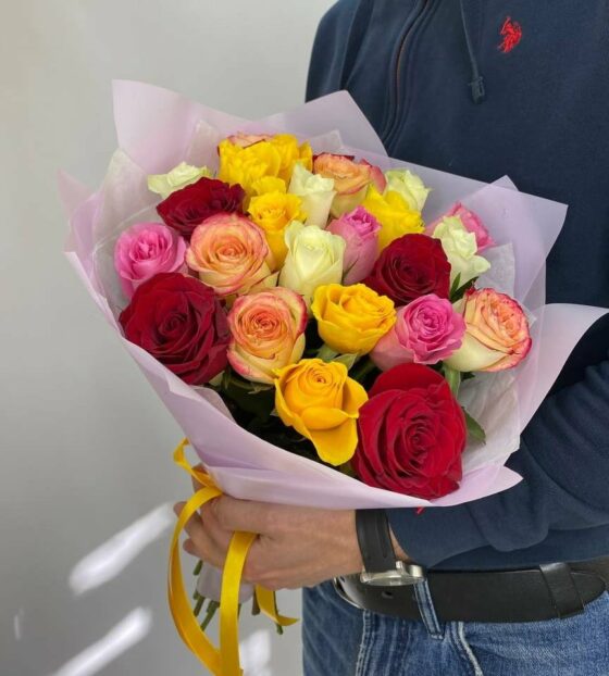 25 роз микс 40 см