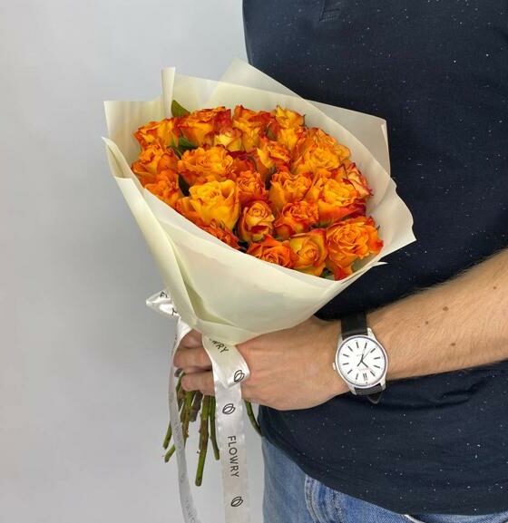 оранжевые розы 40 см