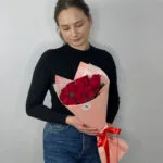 15 красных роз