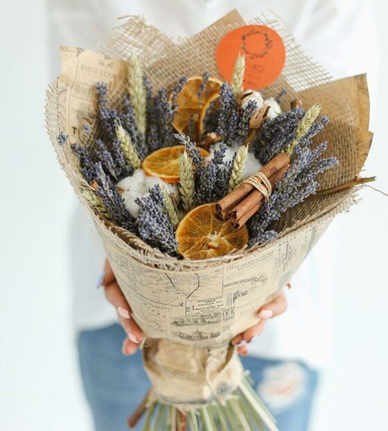 букет из сухоцветов