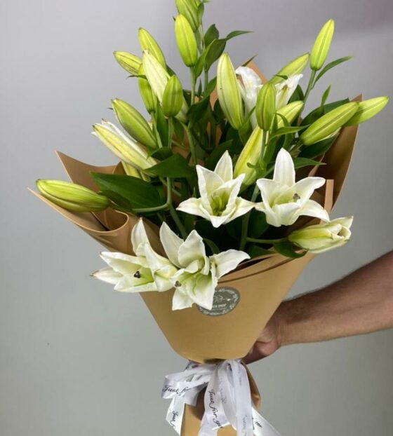 букет из лилий