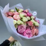 букет из кустовых роз