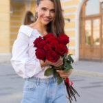 11 красных роз Эквадор 60 см