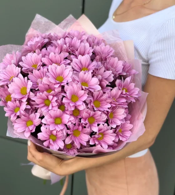 букет фиолетовых хризантем