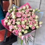 31 кустовая роза нежный микс