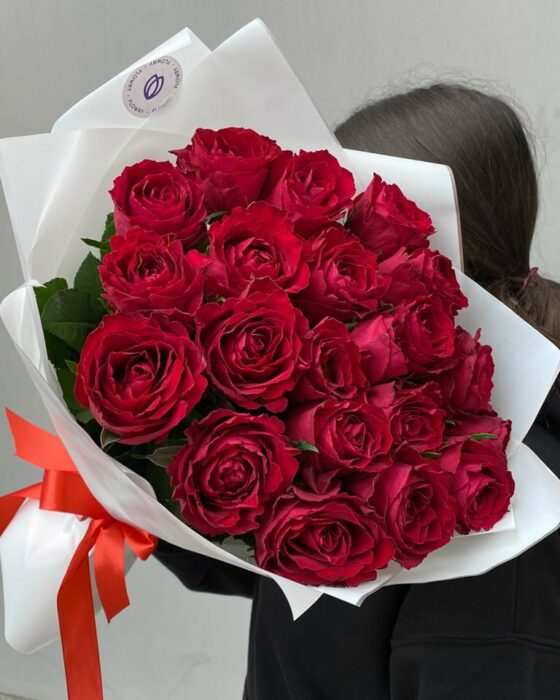 21 красная роза