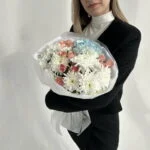 букет с голубой гортензией