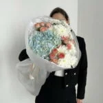 букет с гортензией
