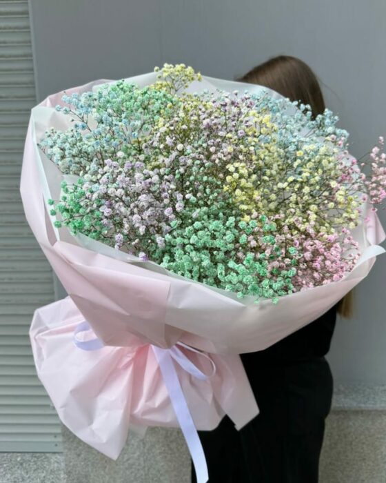 Большой букет из гипсофилы