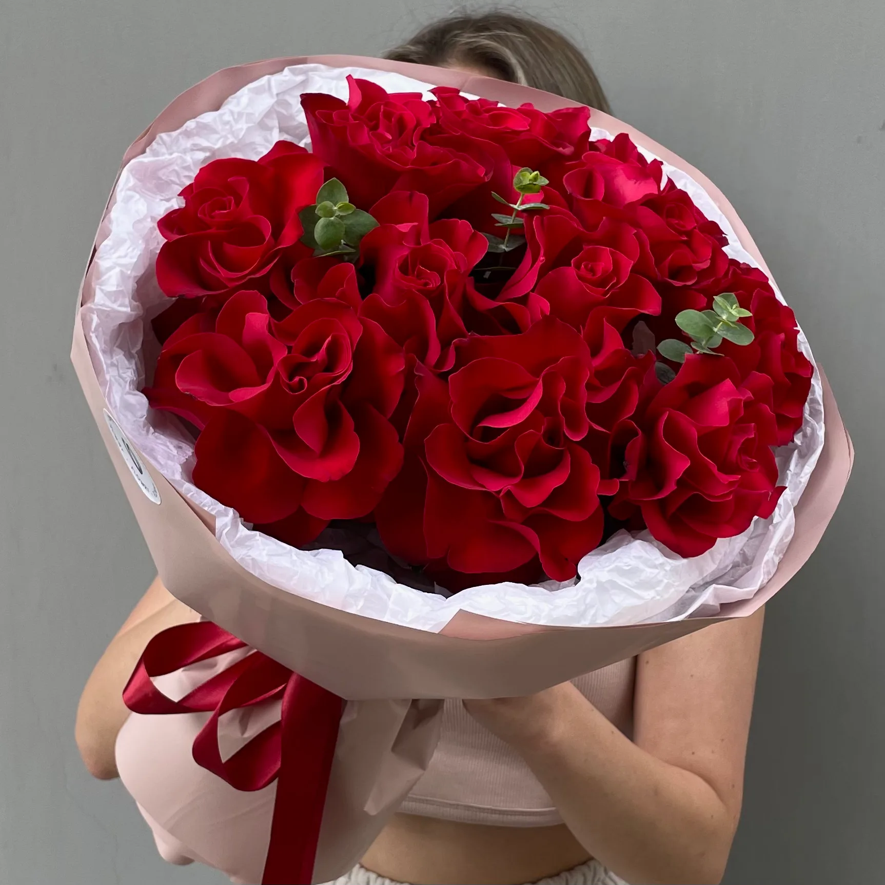 французские красные розы