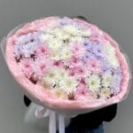 Букет из нежной хризантемы