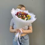 9 радужных альстромерий — изображение 2
