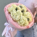 Букет из белых гортензий